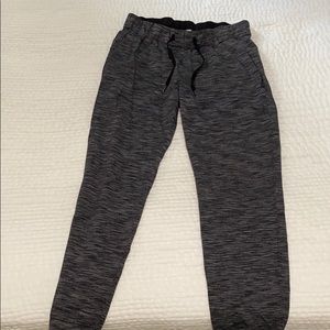 Lululemon joggers/sweat pants